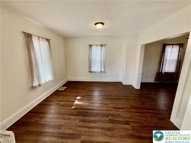 2955 Middletown Rd, Bethlehem, PA 18020 - photo 4