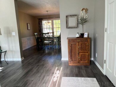 104 Ems D22 Ln, Syracuse, IN 46567 - photo 3