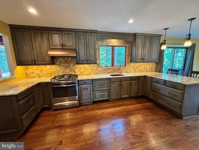 13 Shoveler Ln, Manahawkin, NJ 08050 - photo 5