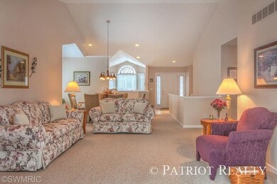 1880 Turnstone Ln NE unit 27, Grand Rapids, MI 49505 - photo 7