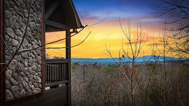 313 Spruce Cir, Mineral Bluff, GA 30559 - photo 2