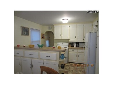 1131 25th St NE, Canton, OH 44714 - photo 4