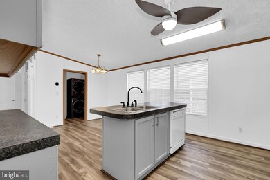 7810 Clark Rd unit D88, Jessup, MD 20794 - photo 7