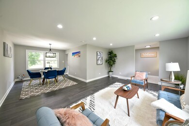 333 Meadowrue Ln, Batavia, IL 60510 - photo 3