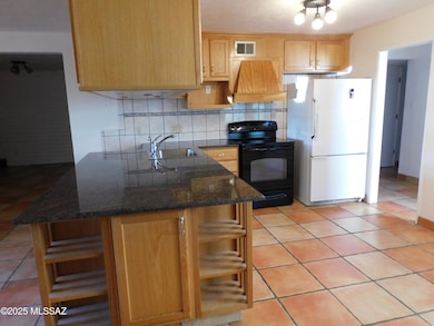 104 N Neff Place, Pearce, AZ 85625 - photo 7