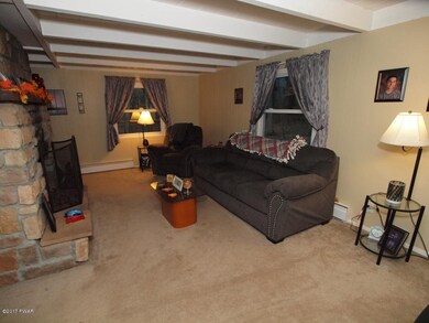 163 Paper Birch S, Tafton, PA 18464 - photo 6