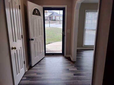 Ample foyer