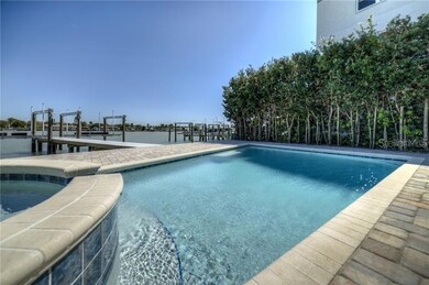 8601 E Bay Dr, Treasure Island, FL 33706 - photo 5