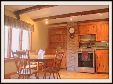 10 Heath St, Newton, NH 03858 - photo 3