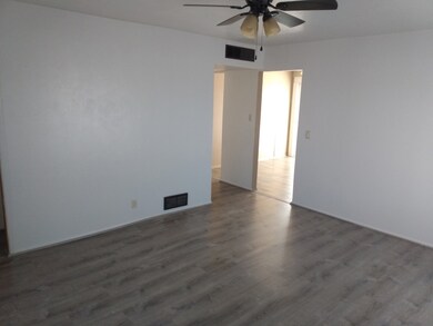 612 Madison Ave, Alamogordo, NM 88310 - photo 4