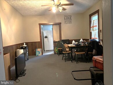 670 Franklin Ave, Palmerton, PA 18071 - photo 7