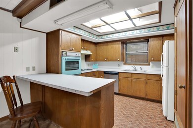 174 Circle Dr, Denison, TX 75021 - photo 6