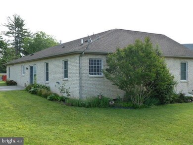 13308 Marsh Pike, Hagerstown, MD 21742 - photo 6