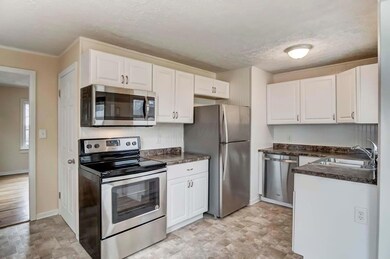 813 S Roys Ave, Columbus, OH 43204 - photo 6