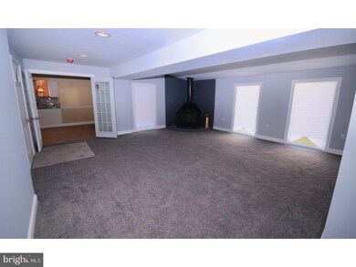 1 Courtland Ln, Willingboro, NJ 08046 - photo 7