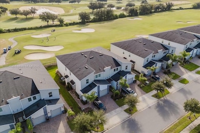 525 Ocean Course Ave unit 525, Davenport, FL 33896 - photo 2