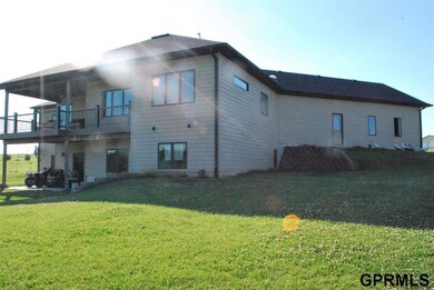 8035 Bowman Cir, Firth, NE 68358 - photo 4