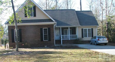 511 S Mcneil St, Burgaw, NC 28425 - photo 2