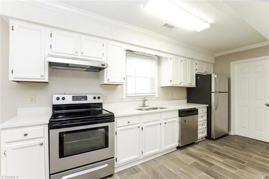 2539 Old Mill Rd, High Point, NC 27265 - photo 7