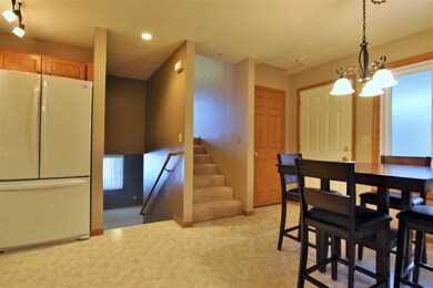 1416 Aspen Dr unit 1416, Waterloo, IA 50701 - photo 7