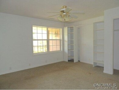 125 Foster Estate Dr, Asheville, NC 28806 - photo 5