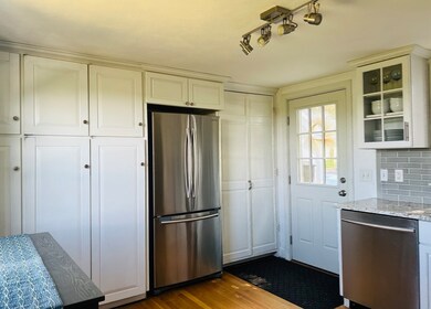 39 Harborview Dr, Hingham, MA 02043 - photo 4