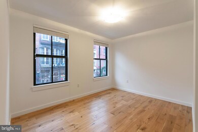 226 Church St unit 215, Philadelphia, PA 19106 - photo 5