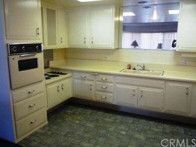 13341 Saint Andrews Dr unit 137D, Seal Beach, CA 90740 - photo 4