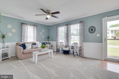 24 Putnam Dr, Inwood, WV 25428 - photo 5