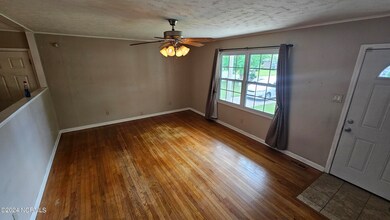 109 Valley Ct, Jacksonville, NC 28540 - photo 4