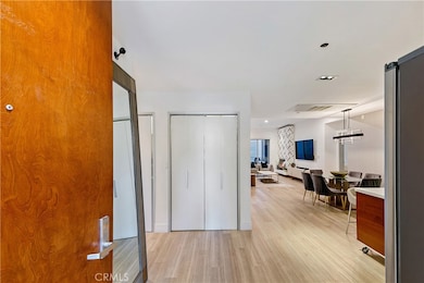 6735 Yucca St unit 107, Los Angeles, CA 90028 - photo 2