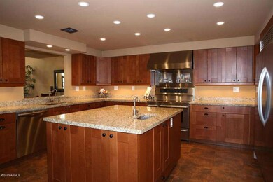 Gourmet Kitchen-Island