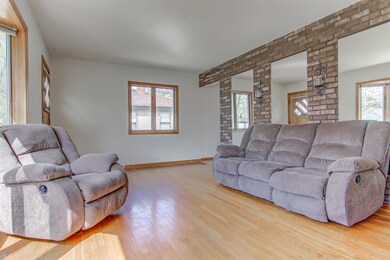 3143 Maple Dr, Highland, IN 46322 - photo 5