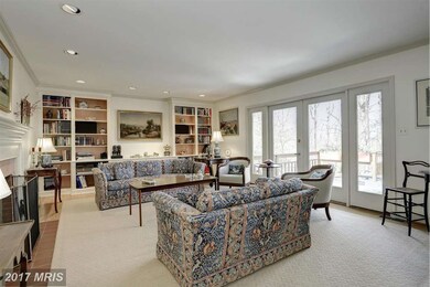 unlisted-address, Alexandria, VA 22307 - photo 6