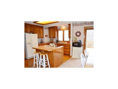 Eat-in Kitchen with Island