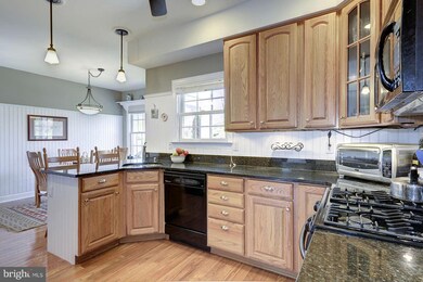 4821 Tilley Dr, Sykesville, MD 21784 - photo 5