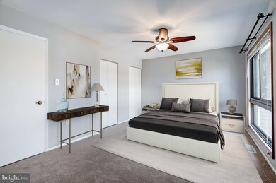 8690 Village Square Dr, Alexandria, VA 22309 - photo 3