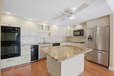 Horizon East unit 303, Watertown, MA 02472 - photo 2