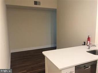 210 S Mill Rd unit 204, Kennett Square, PA 19348 - photo 2