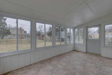 1742 Ivyhill Loop South Columbus OH-0002