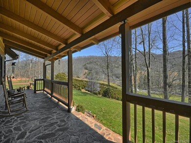 221 Daisy Ln, Burnsville, NC 28714 - photo 3