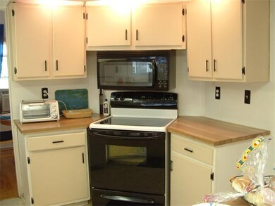 43 Kennedy Dr, Carver, MA 02330 - photo 5