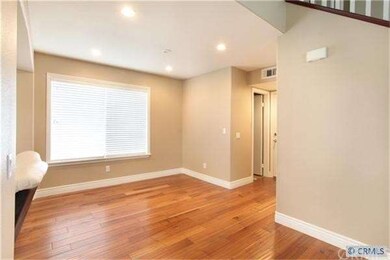 Formal Dining Room*Gorgeous Hardwood Floors