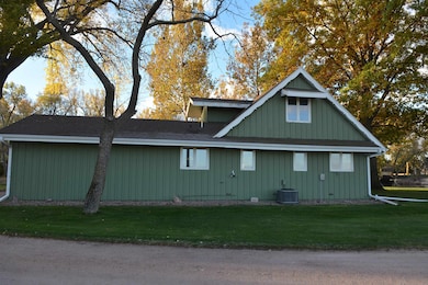 5 El Charman Lake, Gibbon, NE 68840 - photo 3