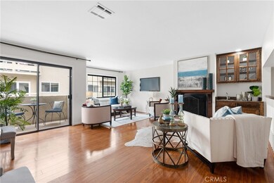 1737 Peyton Ave unit I, Burbank, CA 91504 - photo 2