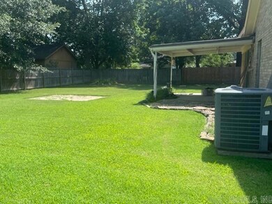 508 W 11th St, Stuttgart, AR 72160 - photo 3