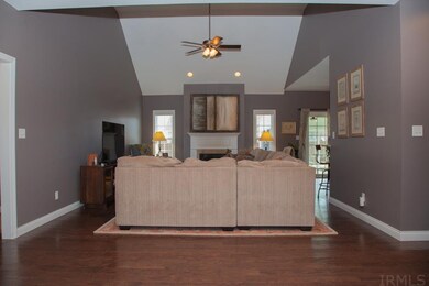 6038 Glen Oak Ct, Newburgh, IN 47630 - photo 3