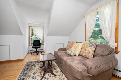 9 Maple St, Upton, MA 01568 - photo 7