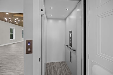 ELEVATOR
