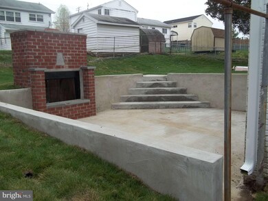 219 Yorknolls Dr, Capitol Heights, MD 20743 - photo 4